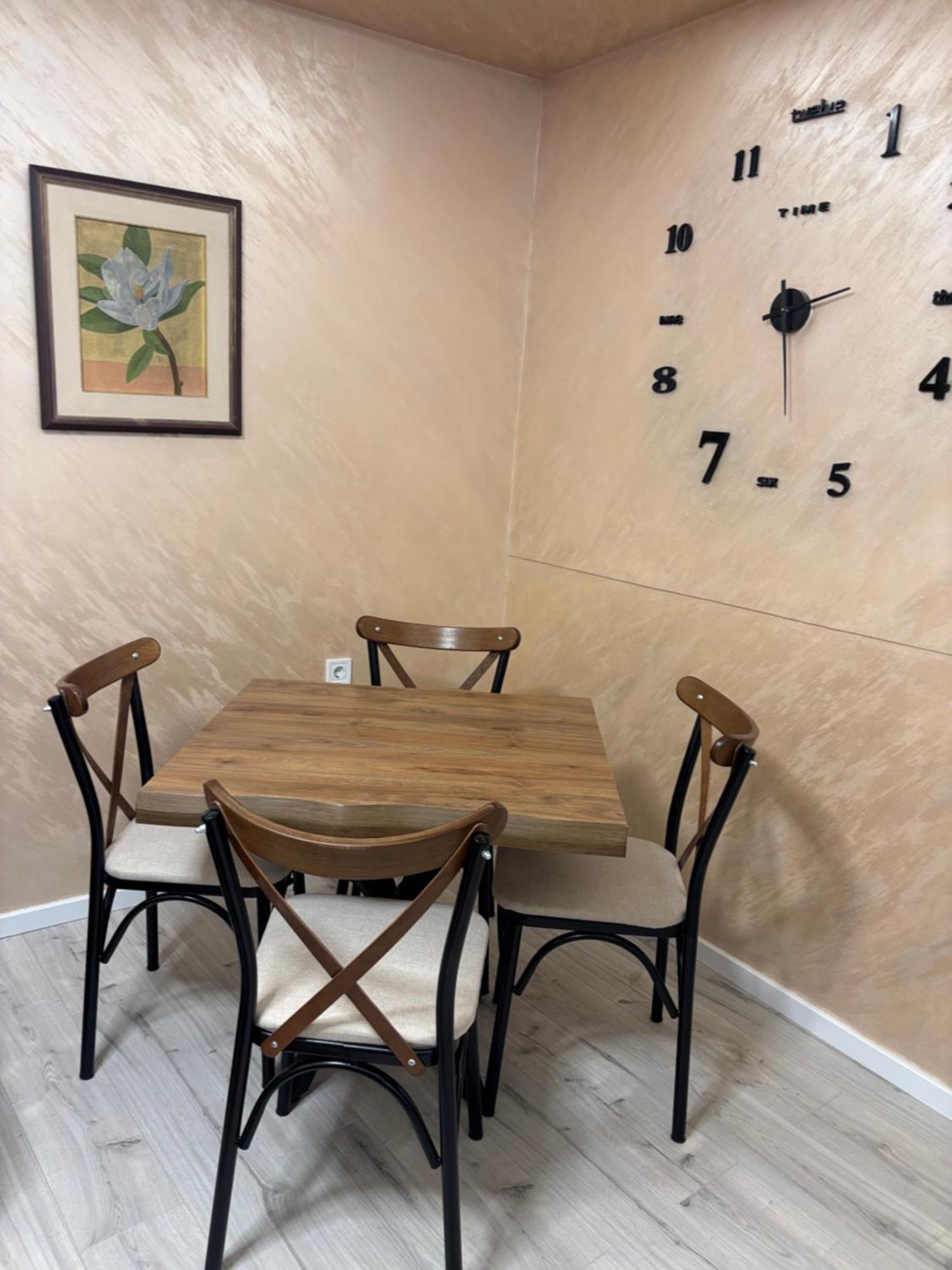 פודגוריצה Max Apartments מראה חיצוני תמונה